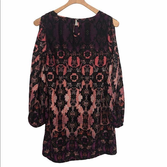 Romeo & Juliet Couture Cold Sleeves Short Dress Size Small - Picture 2 of 7